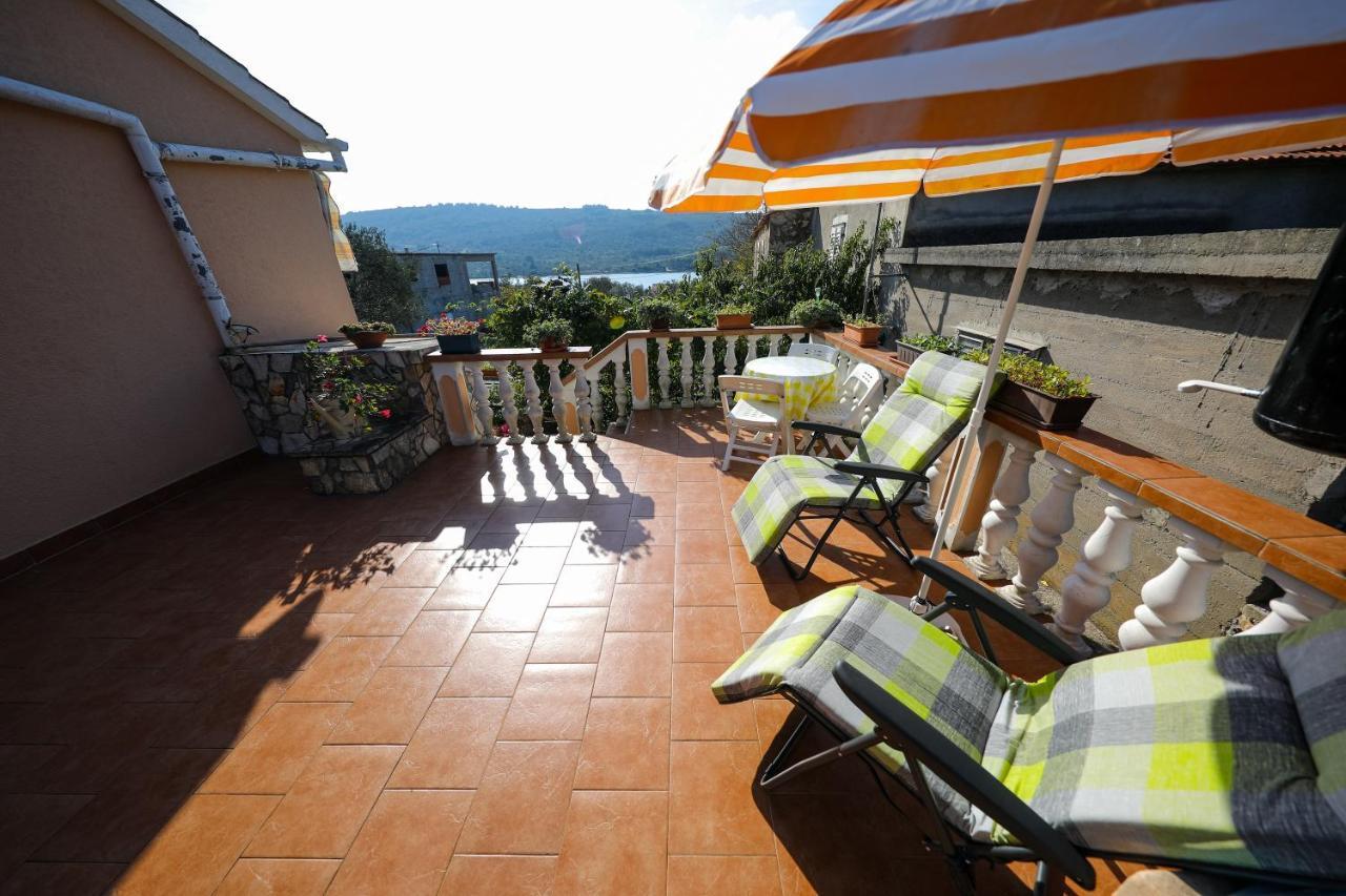 Apartments With A Parking Space Brbinj, Dugi Otok - 8160 Exterior photo